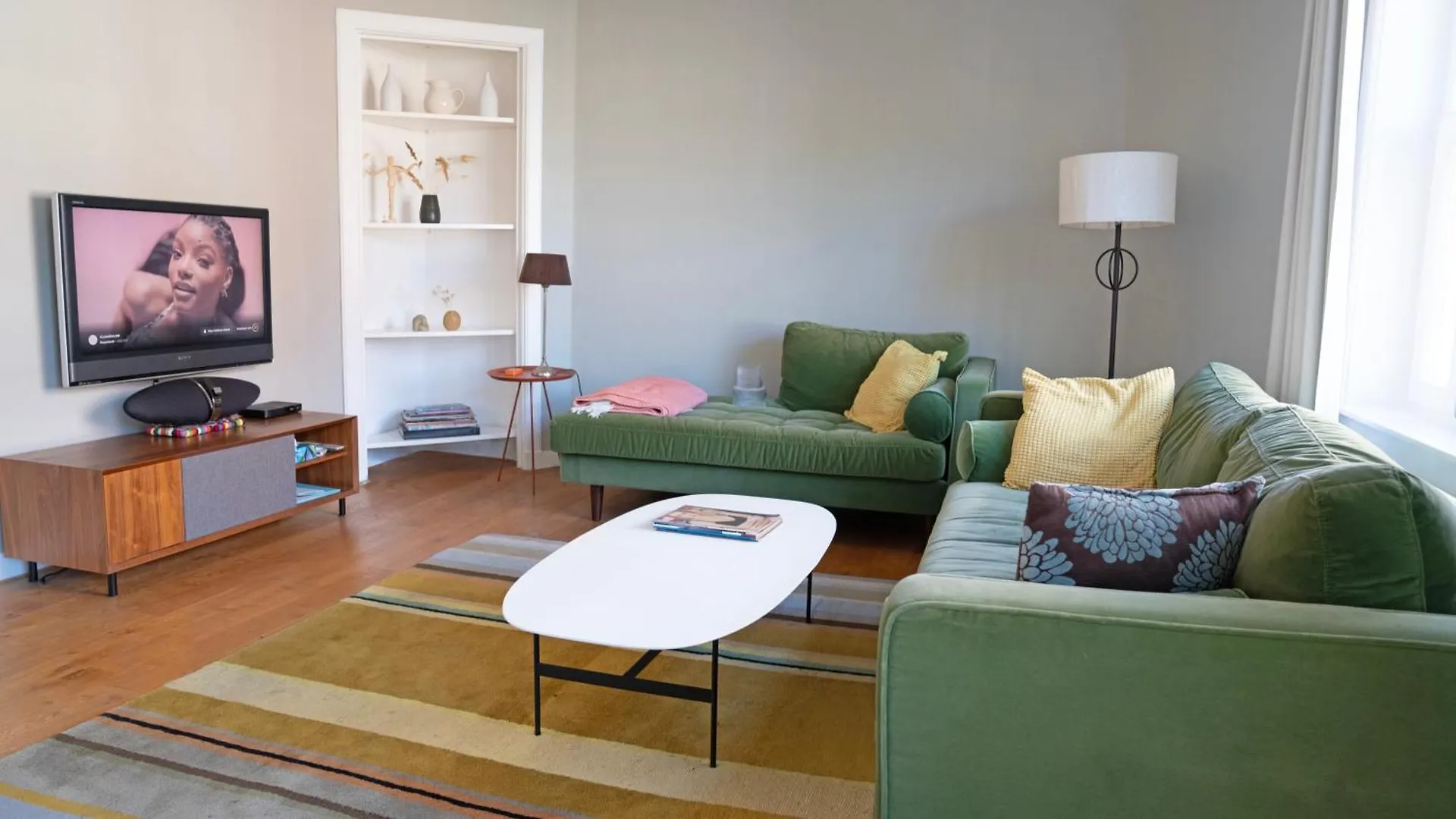 Authentic Amsterdam Apartment Rai